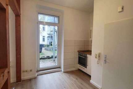 Wohnung zum Mieten in Magdeburg 320 € 30 m² 1 zimmer