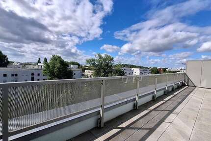 Wohnung Berlin Hellersdorf - 4 Zimmer, 90 m&sup2;, 1.441&euro; | Angebot:26988016