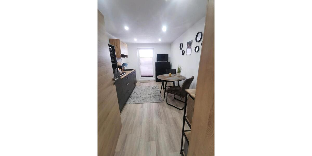 Erdgeschoßwohnung Ebermannsdorf - 2 Zimmer, 60 m&sup2;, 750&euro; | Angebot:25148495