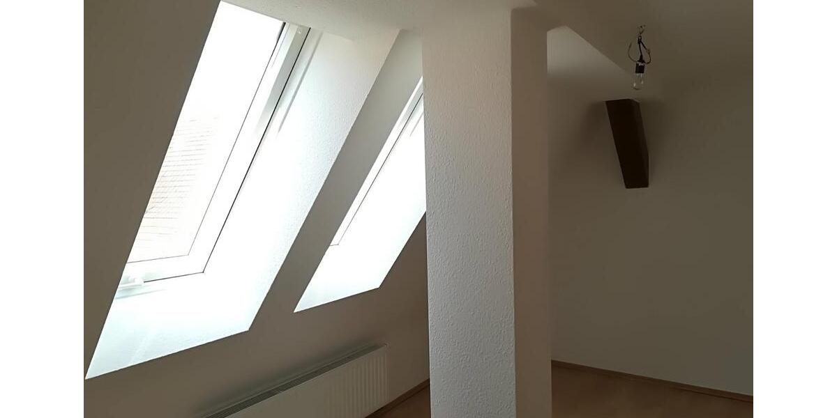 Dachgeschoßwohnung Schmalkalden - 3 Zimmer, 62 m&sup2;, 430&euro; | Angebot:19787794