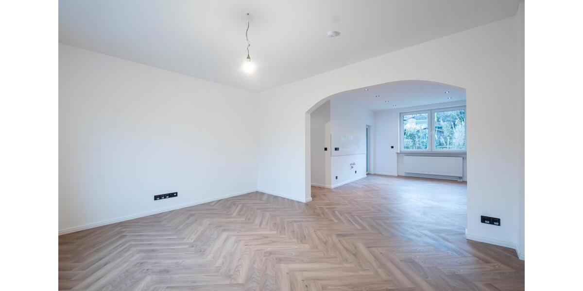 Erstbezug nach Sanierung – Moderne Maisonette Wohnung 4 zimmer