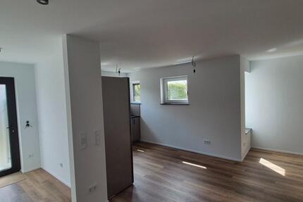 Wohnung Elsenfeld - 2 Zimmer, 68 m&sup2;, 900&euro; | Angebot:26525680