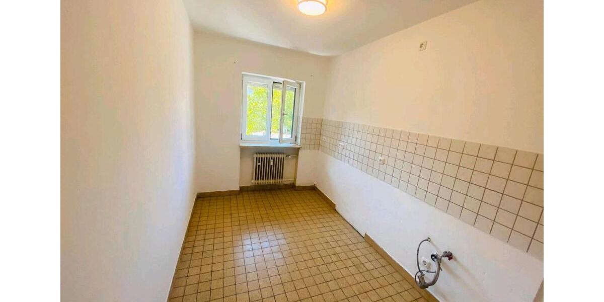 Etagenwohnung München Aubing-Lochhausen-Langwied - 3 Zimmer, 90 m&sup2;, 2.000&euro; | Angebot:26583410