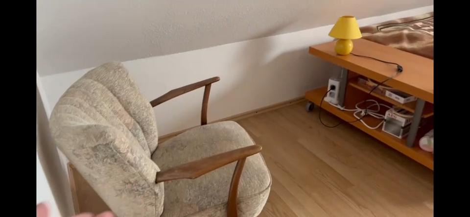 Dachgeschoßwohnung Bielefeld Schildesche - 1.5 Zimmer, 45 m&sup2;, 450&euro; | Angebot:26680696