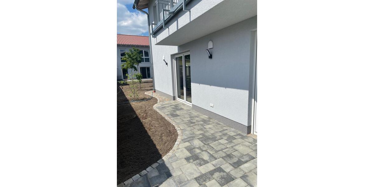 Erdgeschoßwohnung Erkner - 2 Zimmer, 84 m&sup2;, 1.350&euro; | Angebot:19041938