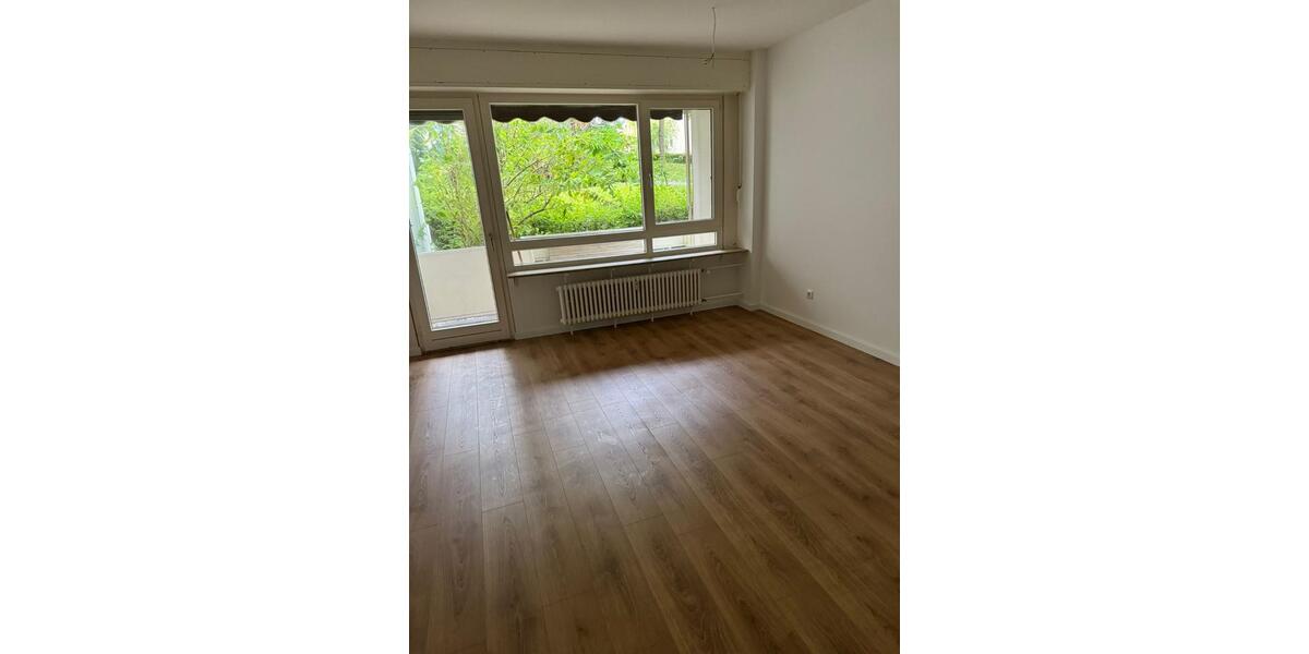 Erdgeschoßwohnung Wiesbaden Biebrich - 1.5 Zimmer, 46 m&sup2;, 1.100&euro; | Angebot:26044436