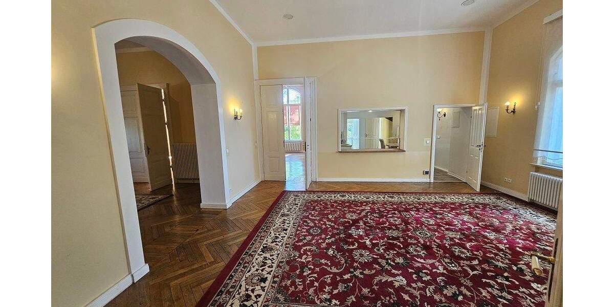 Mehrfamilienhaus, Wohnhaus Torgau - 8 Zimmer, 715 m&sup2;, 4.000&euro; | Angebot:25736593