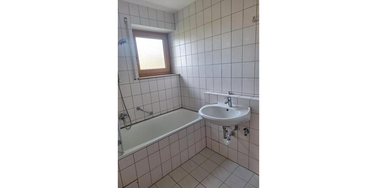 Erdgeschoßwohnung Annaberg-Buchholz Buchholz - 3 Zimmer, 72 m&sup2;, 410&euro; | Angebot:23524645