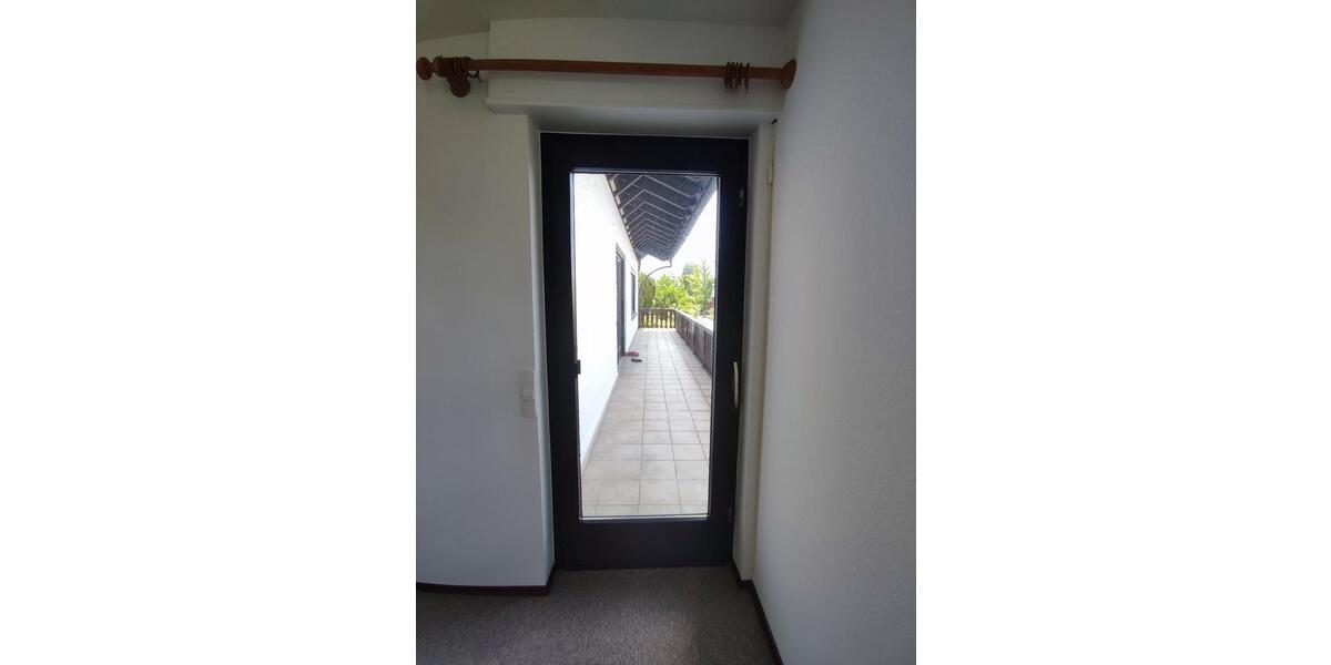 Einfamilienhaus Leimen - 7 Zimmer, 190 m&sup2;, 1.990&euro; | Angebot:21518561