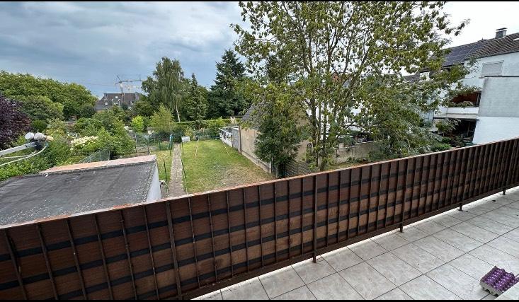 4-Zimmer Wohnung mit Balkon und EBK in Kleve zimmer