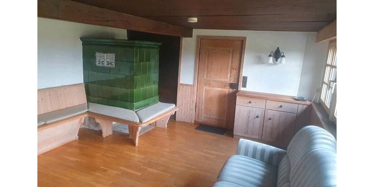 Etagenwohnung Feldberg (Schwarzwald) - 6 Zimmer, 131 m&sup2;, 1.115&euro; | Angebot:26623406