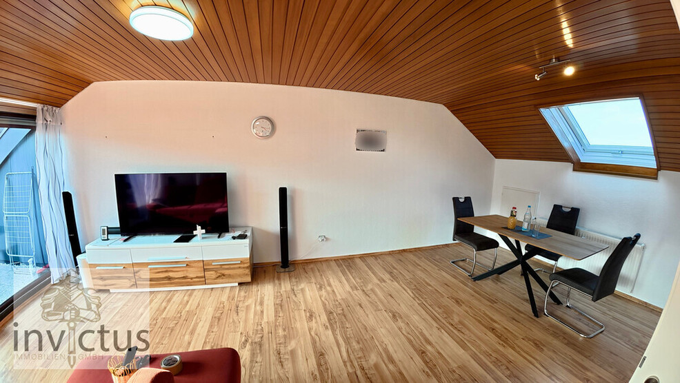 Wohlfühlen in Weinsberg – Helle 2-Zimmer-Wohnung mit Balkon & Charme!