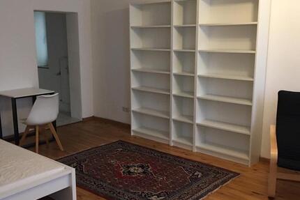 1-Zi-Appartement, ca. 30 m2, neu renoviert, möbliert, Nähe DEZ, 1 zimmer