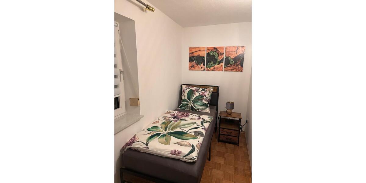 Wohnen auf Zeit Roding - 4 Zimmer, 75 m&sup2;, 140&euro; | Angebot:23757671