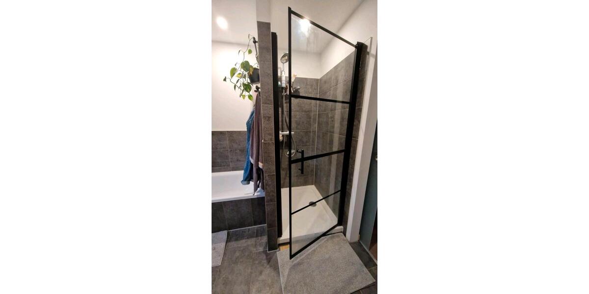 Dachgeschoßwohnung Zella-Mehlis Mehlis - 3 Zimmer, 89 m&sup2;, 690&euro; | Angebot:26260704