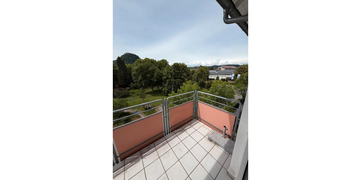 Etagenwohnung Singen (Hohentwiel) - 3 Zimmer, 76 m&sup2;, 1.300&euro; | Angebot:26636234