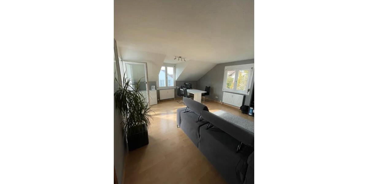 Dachgeschoßwohnung Ludwigsburg Oßweil - 2 Zimmer, 59 m&sup2;, 990&euro; | Angebot:25272114