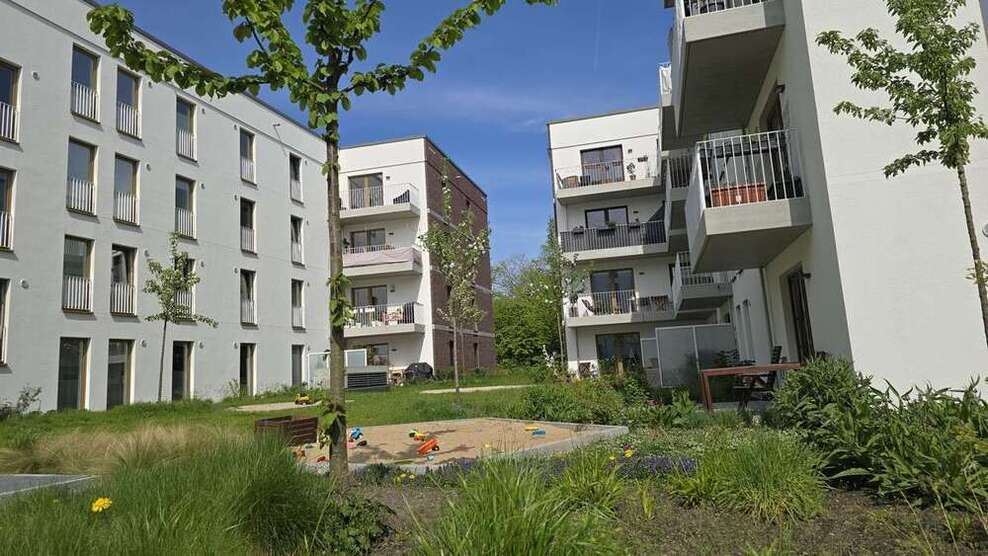 Wohnung zum Mieten in Hamburg 1.694,35 € 97 m²