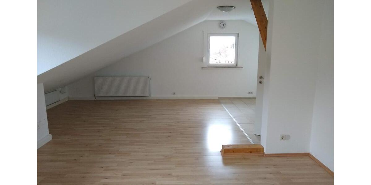 Dachgeschoßwohnung Brigachtal - 1 Zimmer, 52 m&sup2;, 470&euro; | Angebot:25292618
