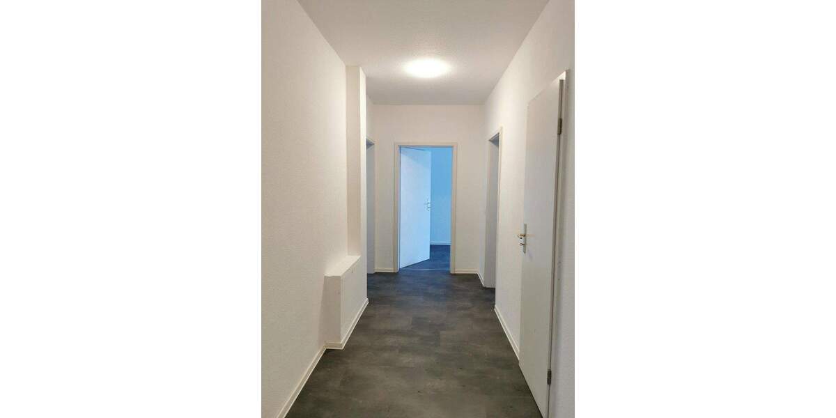 Etagenwohnung Gera Debschwitz - 3 Zimmer, 92 m&sup2;, 590&euro; | Angebot:25274381