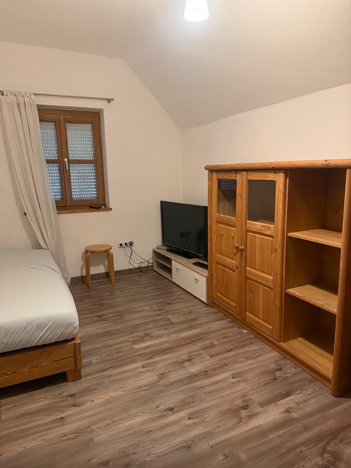 Möbliertes Zimmer zu vermieten