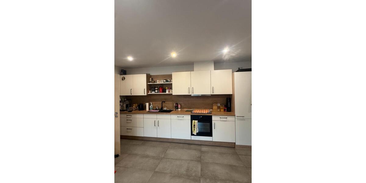 Etagenwohnung Halberstadt - 3 Zimmer, 100 m&sup2;, 800&euro; | Angebot:26228076