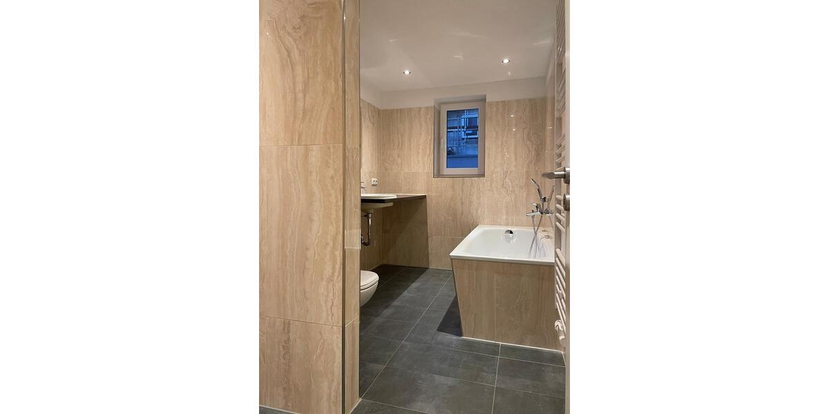 4 Zimmer | Souterrain | Terrasse | Fußbodenheizung | Dusche und Wanne | Stellplatz mgl. 4 zimmer