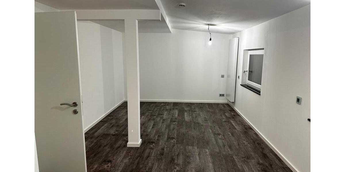 Einfamilienhaus Pirmasens Niedersimten - 5 Zimmer, 160 m&sup2;, 1.235&euro; | Angebot:26535650