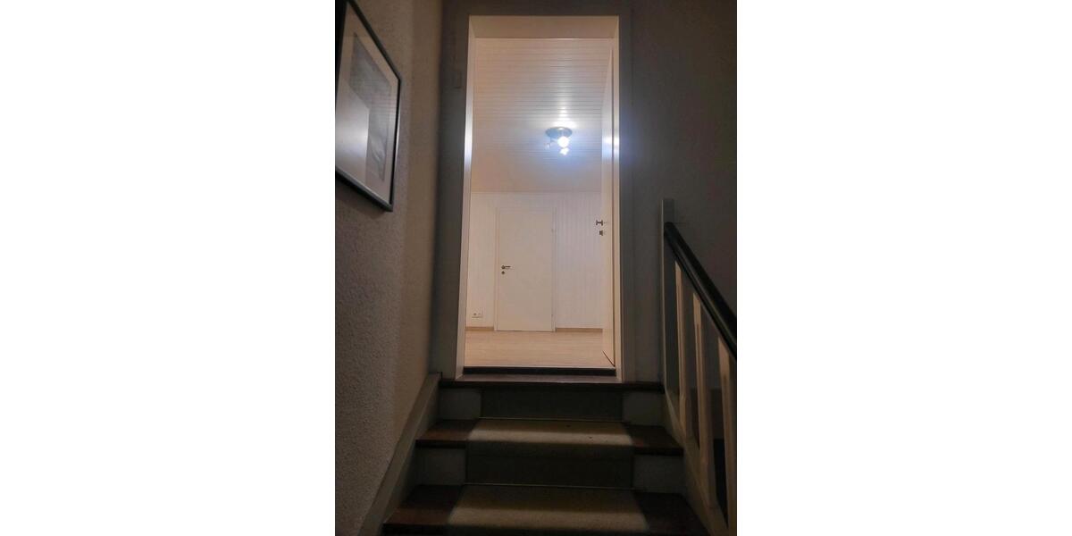 Dachgeschoßwohnung Eggenfelden - 2 Zimmer, 58 m&sup2;, 500&euro; | Angebot:24584945