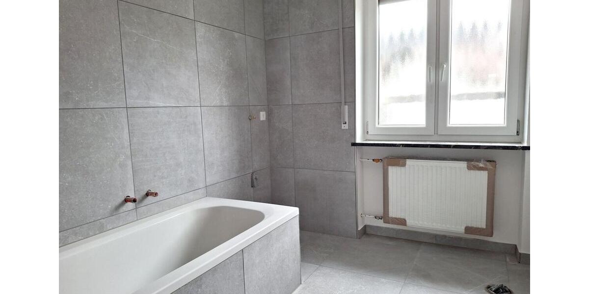 Etagenwohnung Deggendorf - 4 Zimmer, 91 m&sup2;, 1.150&euro; | Angebot:25346140