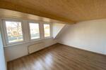 Dachgeschoßwohnung Hecklingen - 2 Zimmer, 60 m&sup2;, 300&euro; | Angebot:26531470