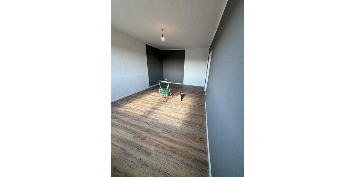 Etagenwohnung Leisnig Kroptewitz - 3 Zimmer, 65 m&sup2;, 355&euro; | Angebot:25688923