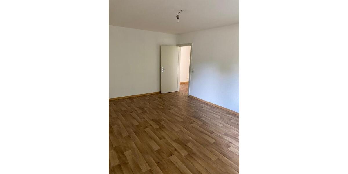 Erdgeschoßwohnung Flensburg Fruerlund - 3 Zimmer, 77 m&sup2;, 689&euro; | Angebot:24525077