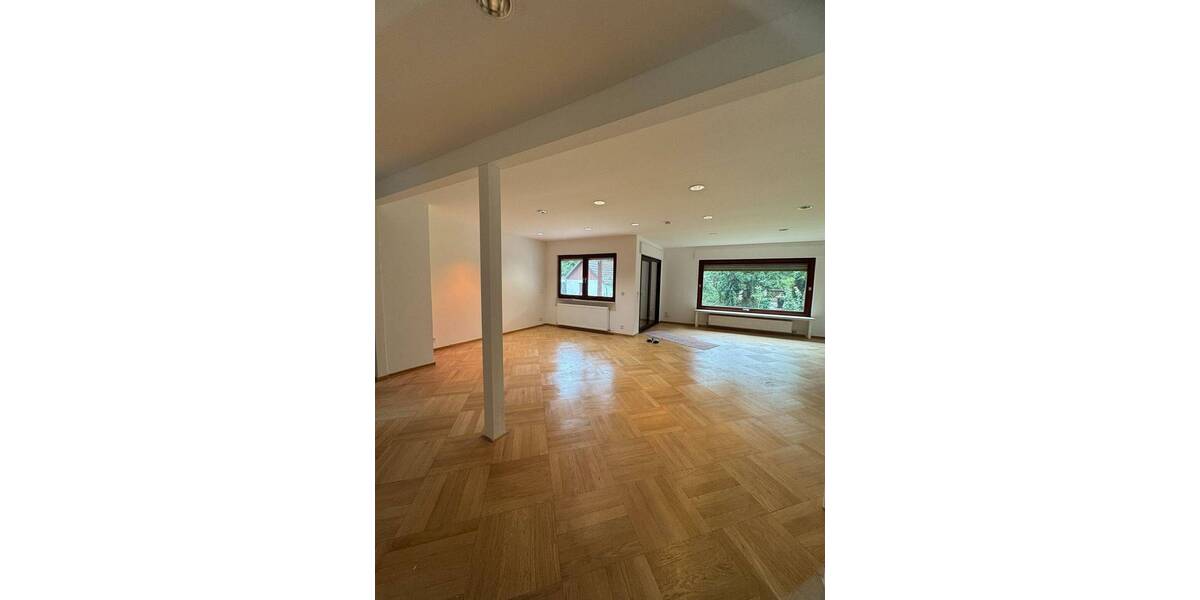 Einfamilienhaus Berlin Kladow - 7 Zimmer, 200 m&sup2;, 2.990&euro; | Angebot:23944546