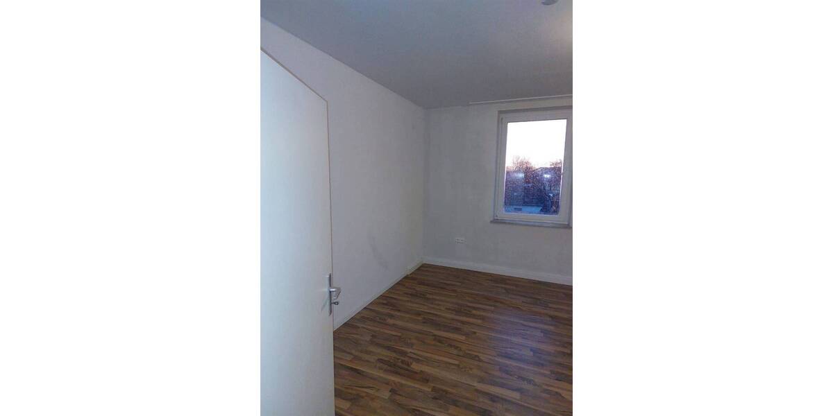 Etagenwohnung Gelsenkirchen Bismarck - 3 Zimmer, 77 m&sup2;, 420&euro; | Angebot:20615149