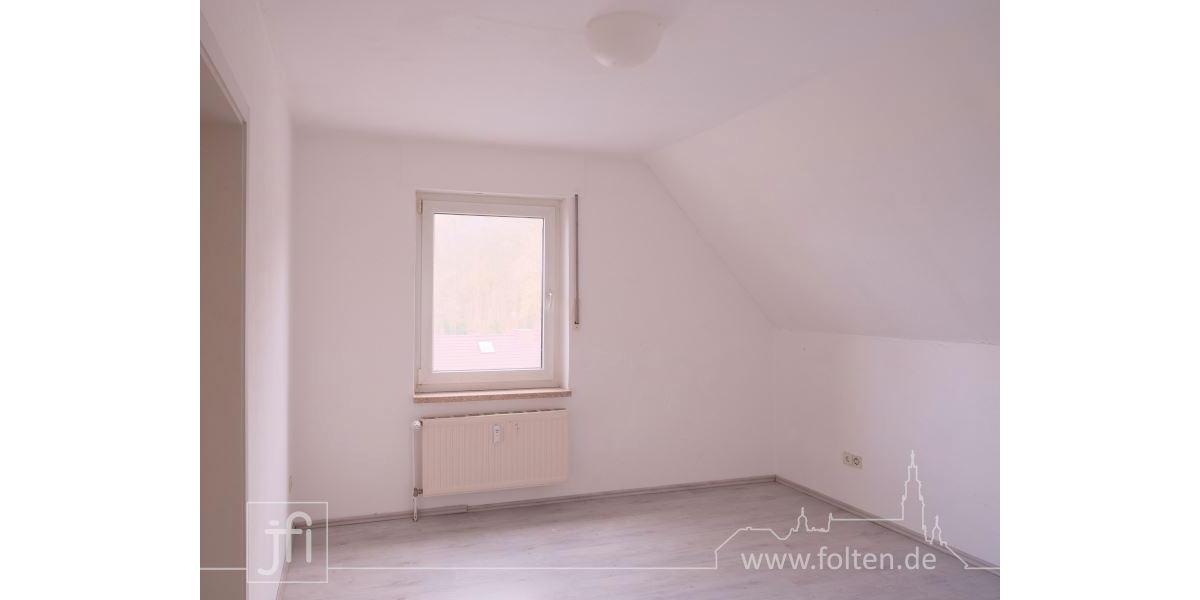 Dachgeschoßwohnung Leer (Ostfriesland) - 3 Zimmer, 73 m&sup2;, 595&euro; | Angebot:25856747