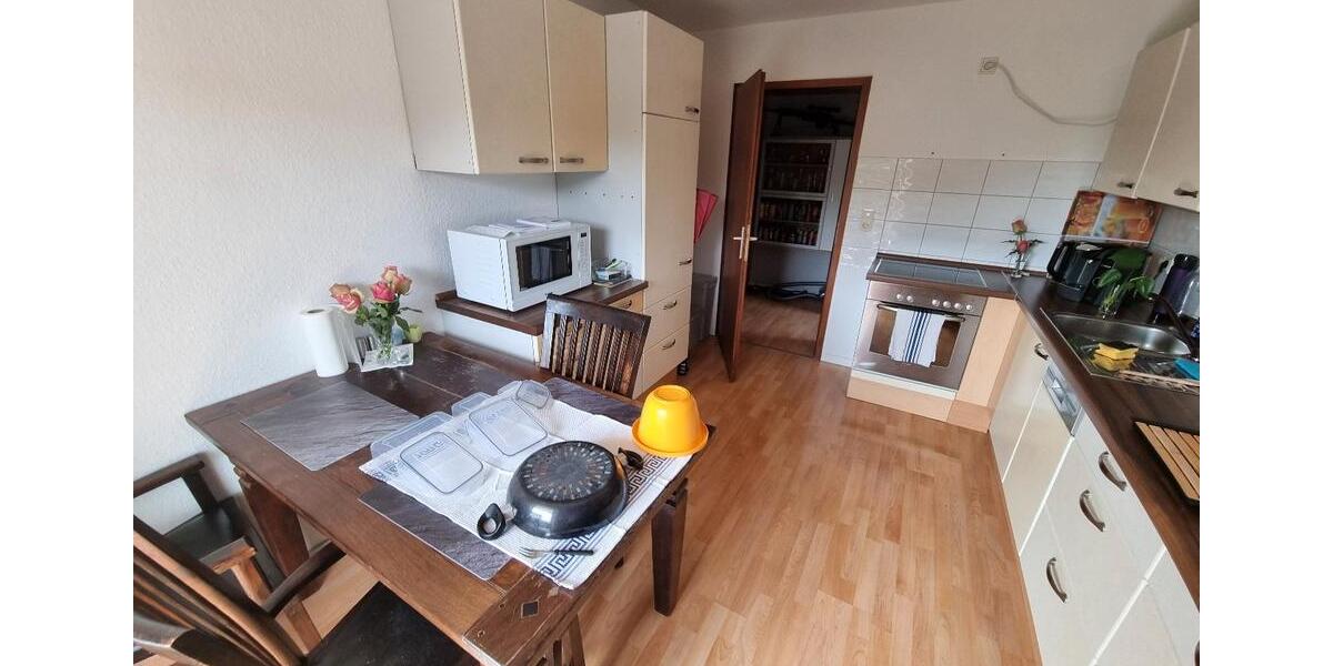 Etagenwohnung Kürten - 3 Zimmer, 90 m&sup2;, 890&euro; | Angebot:26040996