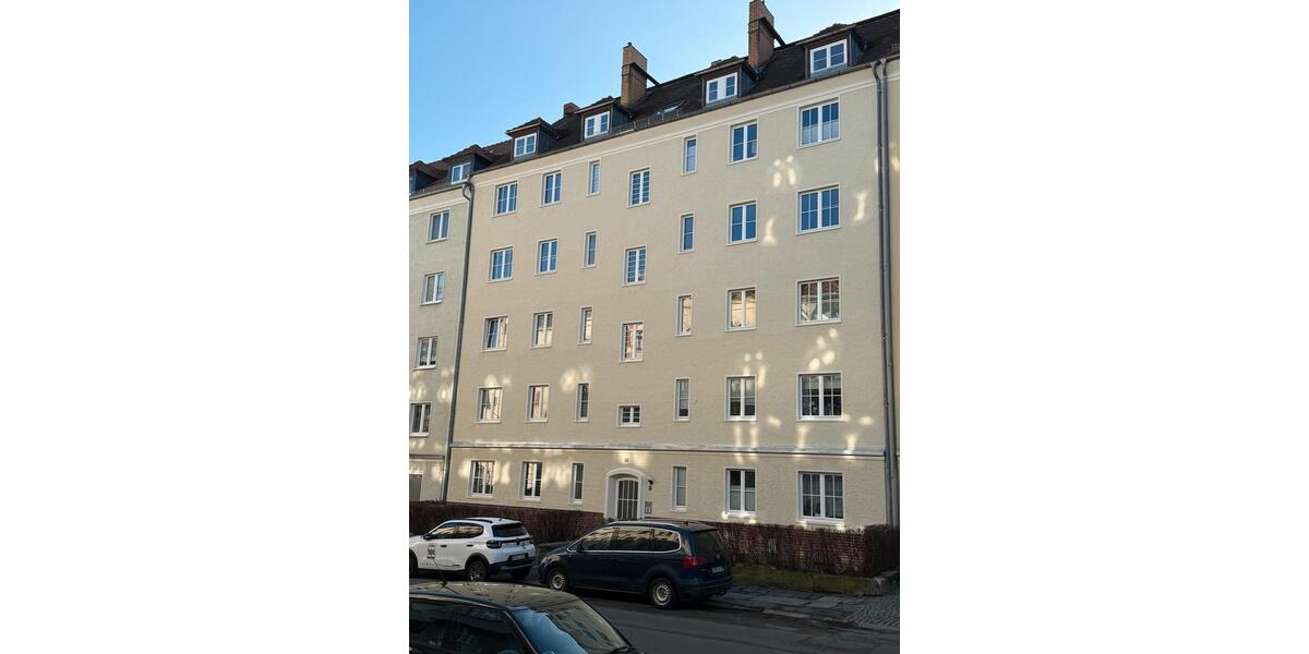 Dachgeschoßwohnung Görlitz - 2 Zimmer, 65 m&sup2;, 580&euro; | Angebot:25231333