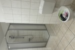 Sehr geräumige, ruhige Wohnung mit Einbauküche in Götz 3 zimmer