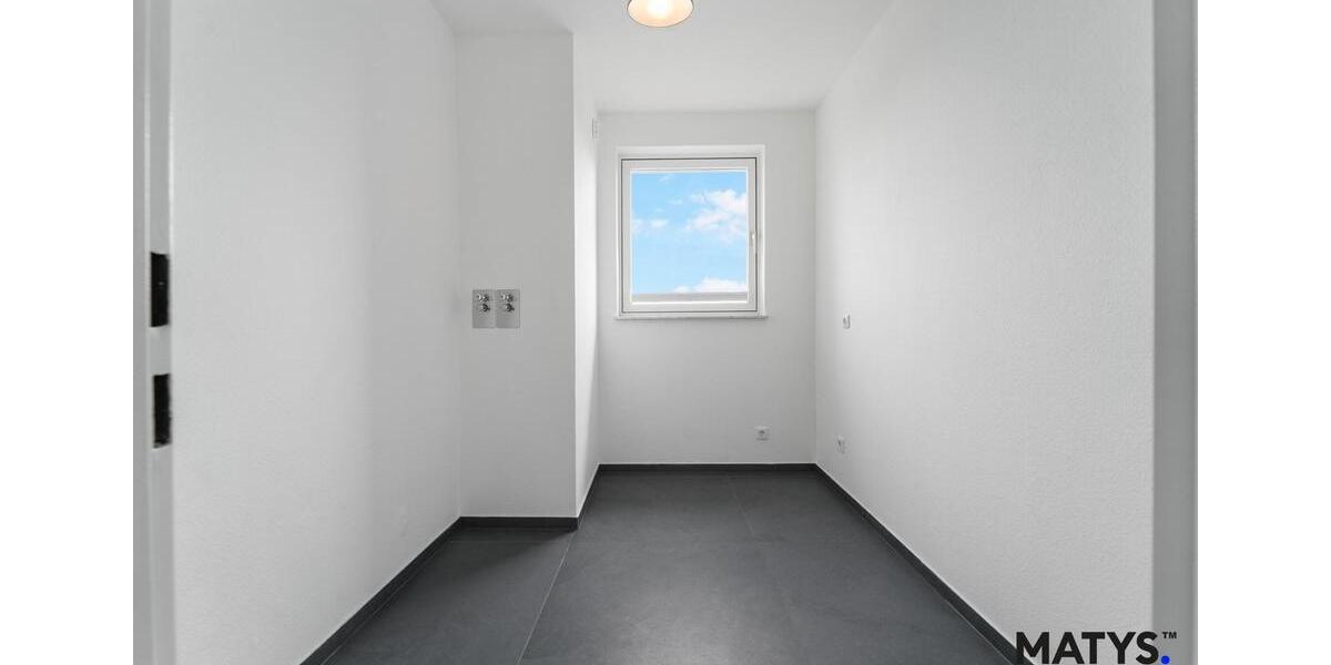 Etagenwohnung Gelsenkirchen - 3 Zimmer, 130 m&sup2;, 915&euro; | Angebot:25097974