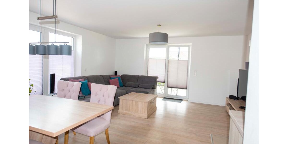 Erdgeschoßwohnung Salzhausen - 4.5 Zimmer, 121 m&sup2;, 1.320&euro; | Angebot:26662395