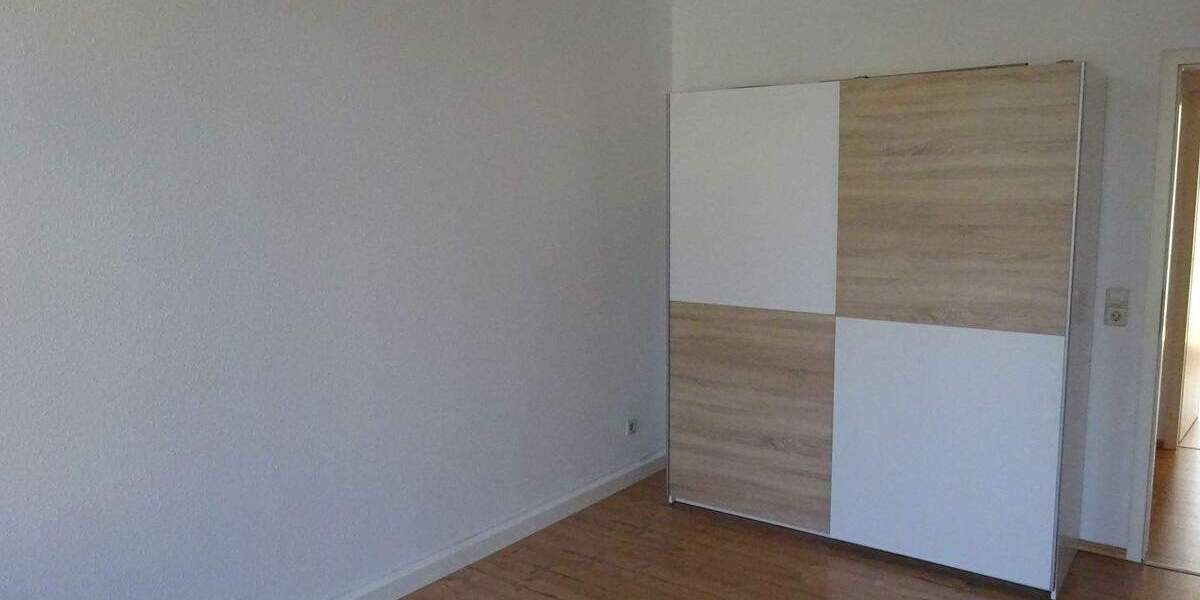 Etagenwohnung Treuen - 2 Zimmer, 61 m&sup2;, 385&euro; | Angebot:25985415