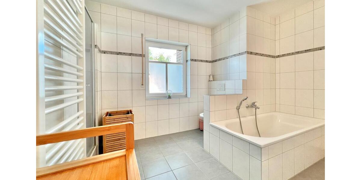 Doppelhaushälfte Meppen - 4 Zimmer, 147 m&sup2;, 1.350&euro; | Angebot:23088341