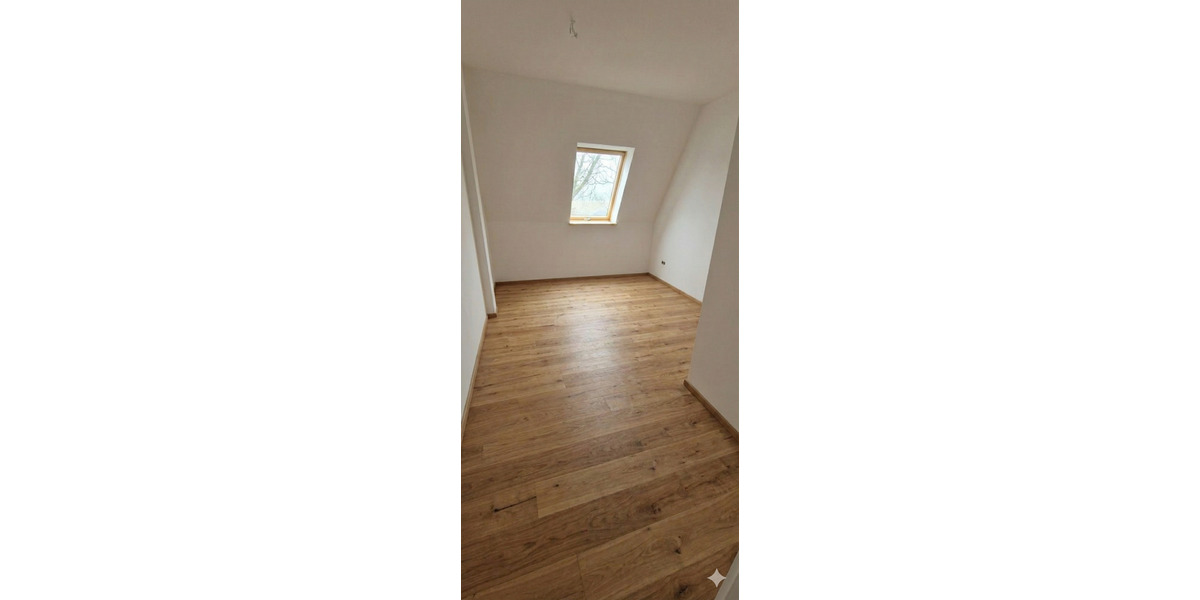 Dachgeschoßwohnung Leipzig Mitte - 5 Zimmer, 170 m&sup2;, 2.980&euro; | Angebot:25136049