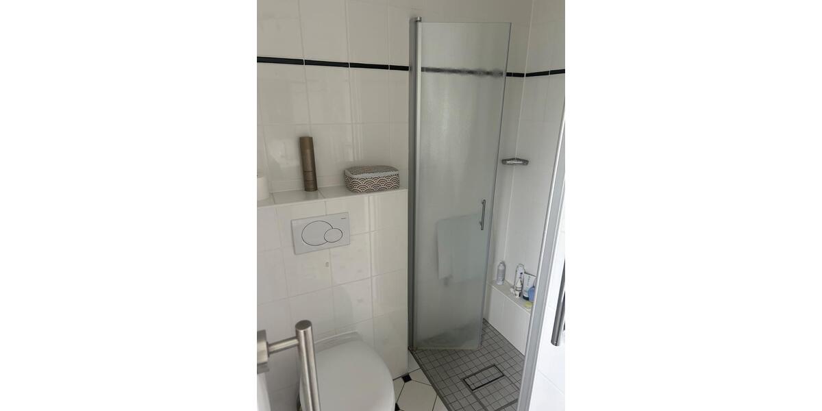 Etagenwohnung Bad Tölz - 2 Zimmer, 100 m&sup2;, 2.000&euro; | Angebot:26582338