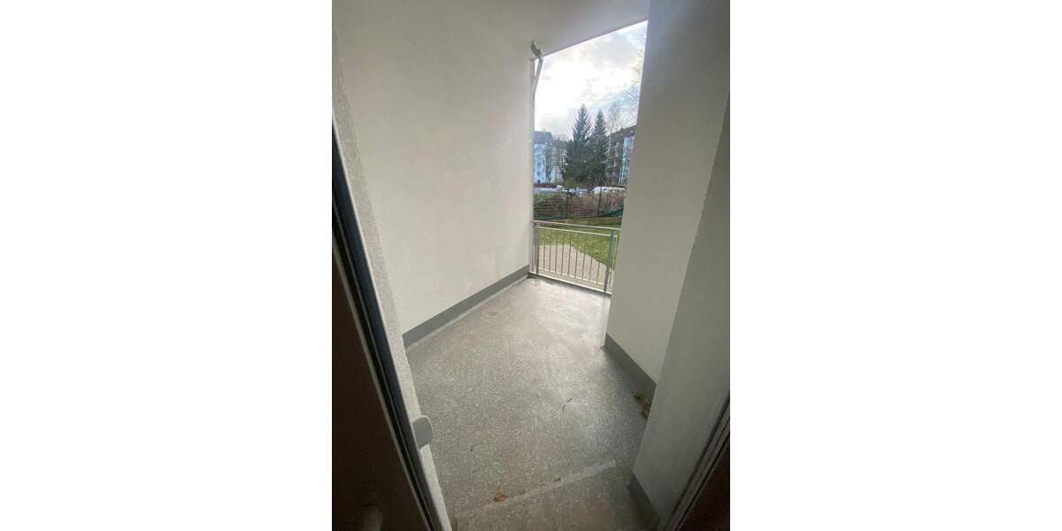 Etagenwohnung Chemnitz Sonnenberg - 3 Zimmer, 83 m&sup2;, 500&euro; | Angebot:26843669