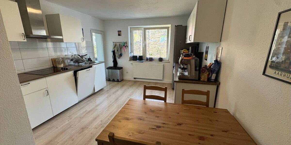 Etagenwohnung Saarbrücken Dudweiler - 3 Zimmer, 77 m&sup2;, 640&euro; | Angebot:26798467