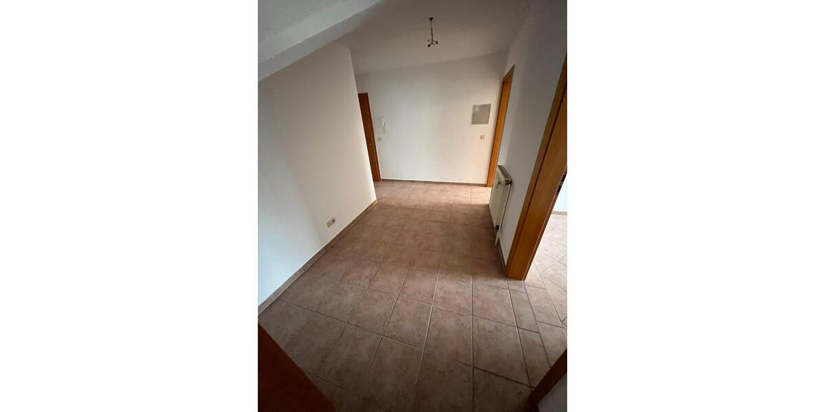 Dachgeschoßwohnung Braunfels - 2 Zimmer, 80 m&sup2;, 700&euro; | Angebot:24853699