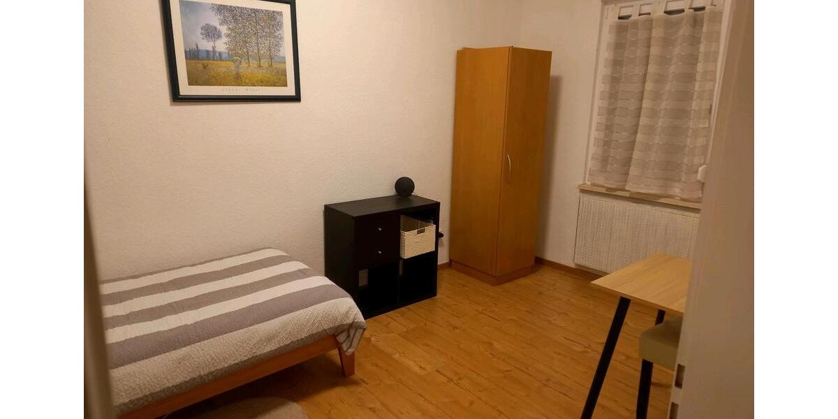 Wohnen auf Zeit Gernsbach - 5 Zimmer, 100 m&sup2;, 29&euro; | Angebot:24983335