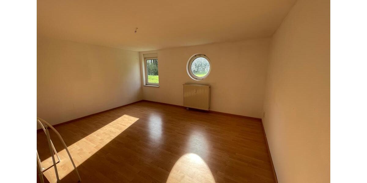 Maisonettenwohnung Döbeln - 4 Zimmer, 93 m&sup2;, 560&euro; | Angebot:26277907